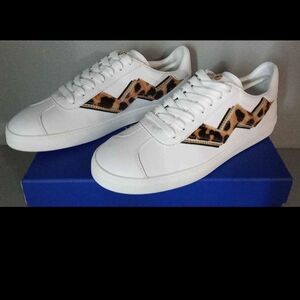 Stuart Weitzman Daryl II Sneakers